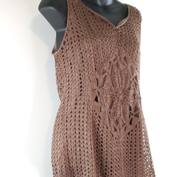 Vintage Crotchet Brown Sleeveless elegant party Top - Picture 3 of 13
